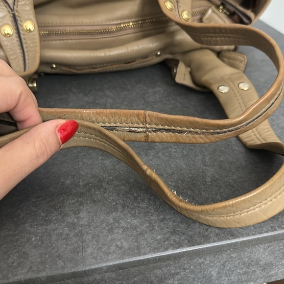 Preloved B. Makowsky leather shoulder bag - Picture 6 of 15